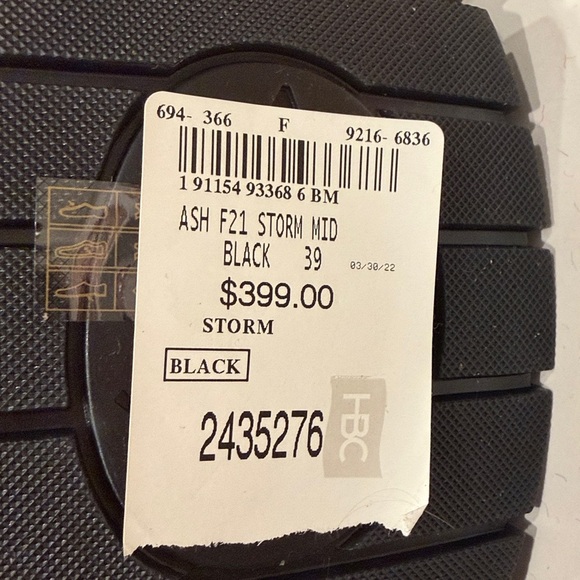 ✨Host pick✨Ash Fashion Black Combat Boots with Chain Accent - Picture 11 of 11